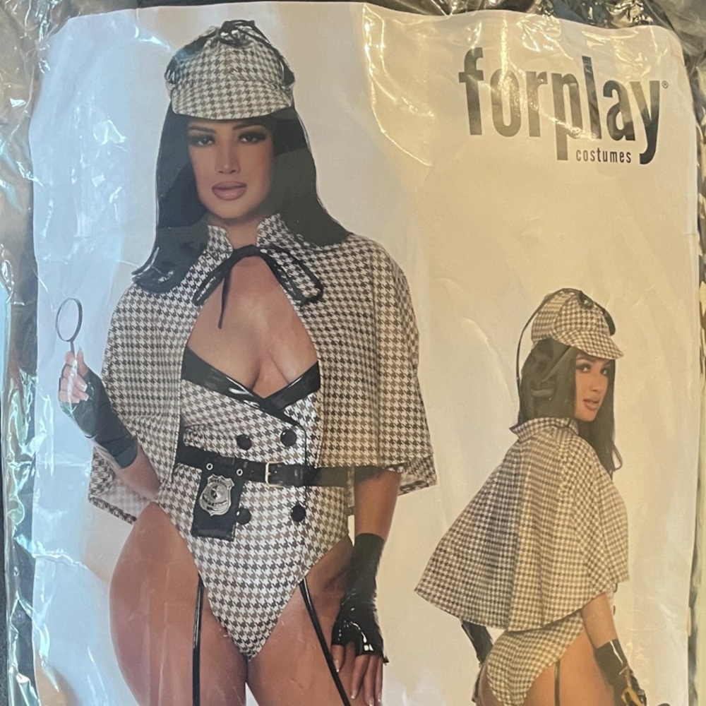 Forplay Brown and White Detective Costume